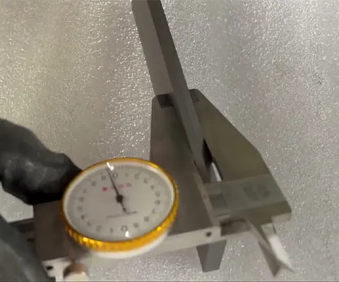 Tennry Carbon: Carbon Vane